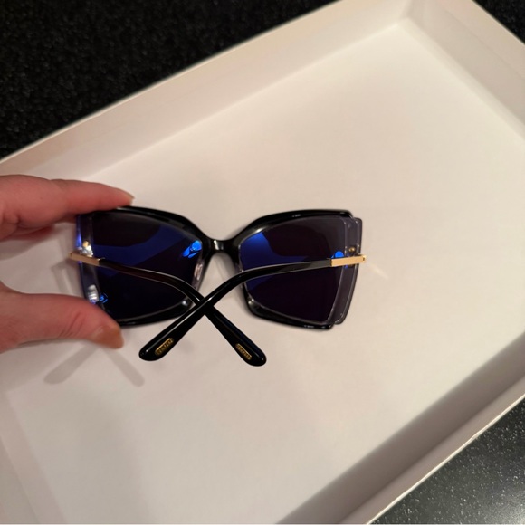 Tom Ford Gia Oversized Butterfly Sunglasses - Picture 9 of 12